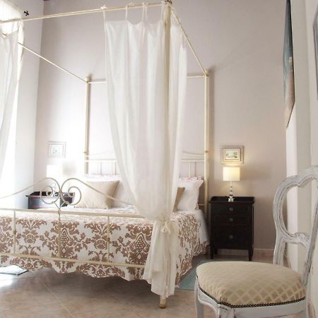 New Romantic Suite Cagliari Exterior photo