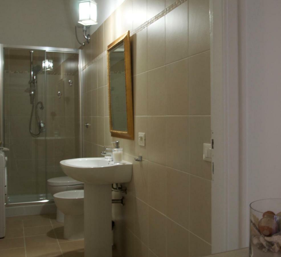 New Romantic Suite Cagliari Exterior photo